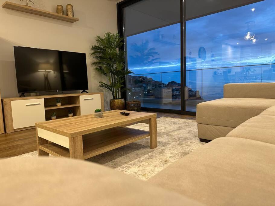 Deluxe Bay View Appartement Câmara de Lobos Buitenkant foto